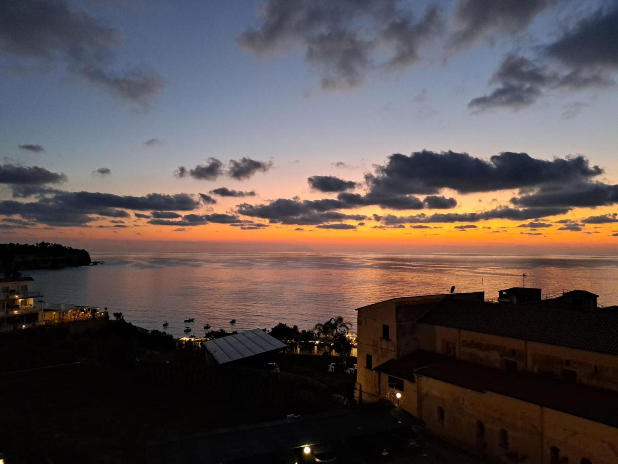 Tithouse Tropea Apartment Luaran gambar